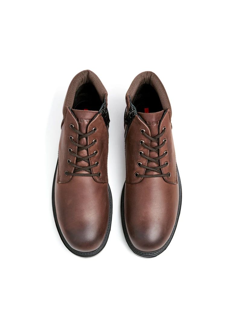 Lloyd Vancouver - Braun