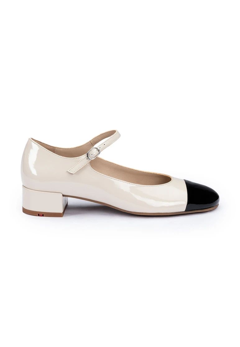 Lloyd Pumps - Beige